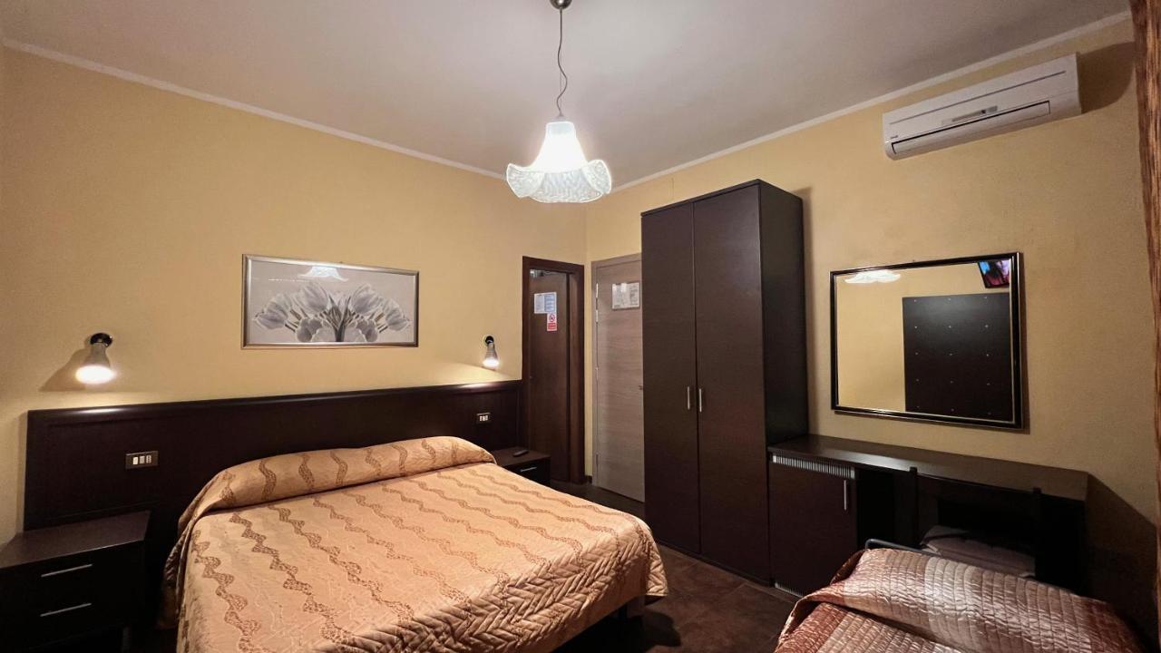 Hotel Il Cavaliere Nero ティレニア エクステリア 写真
