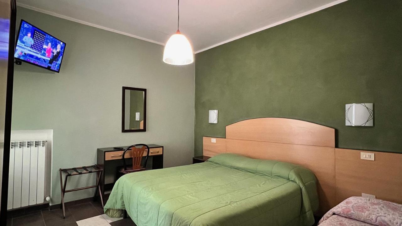 Hotel Il Cavaliere Nero ティレニア エクステリア 写真